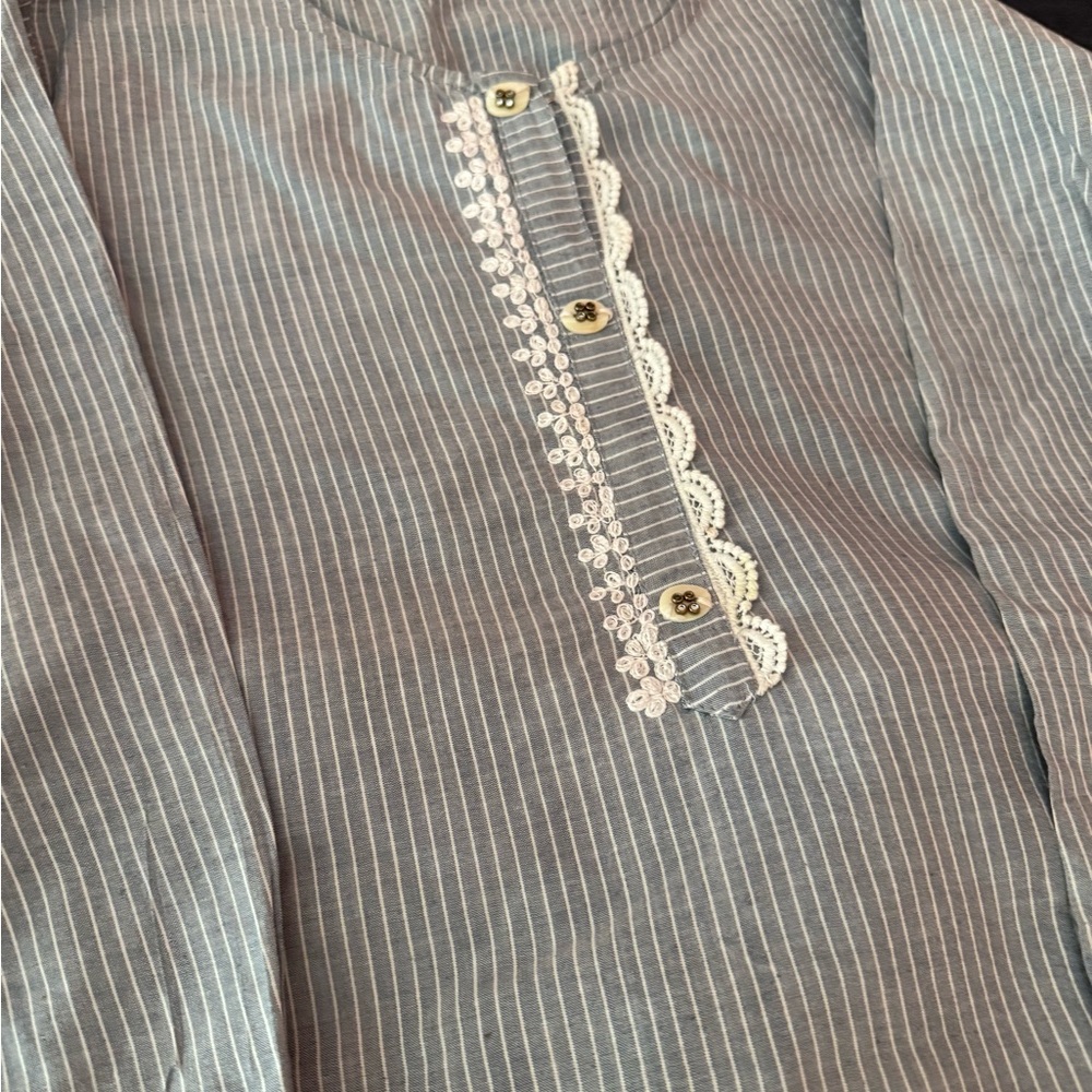 Striped Grey/white kurta & pant set